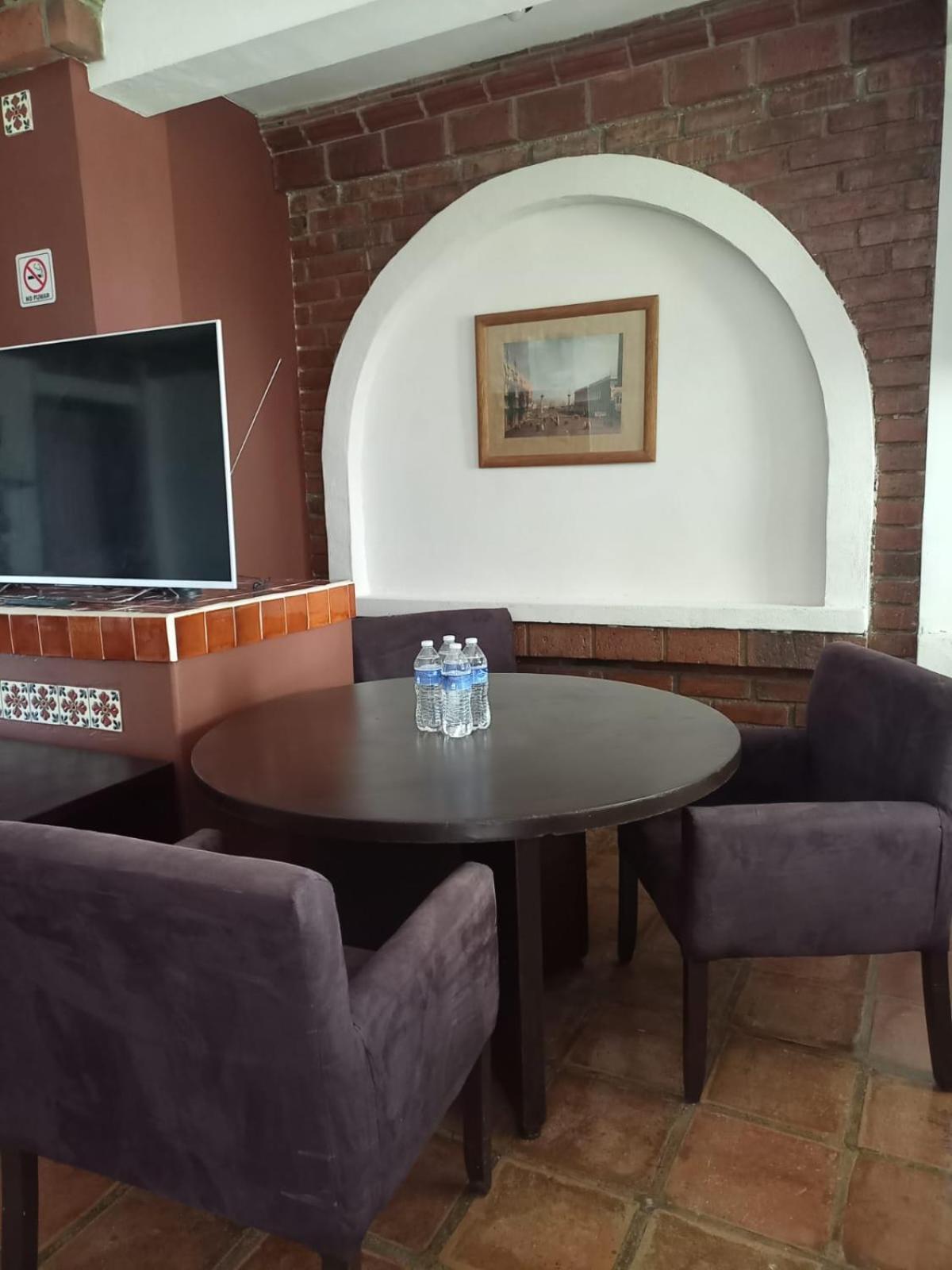 Solache Inn Zitacuaro Bilik gambar