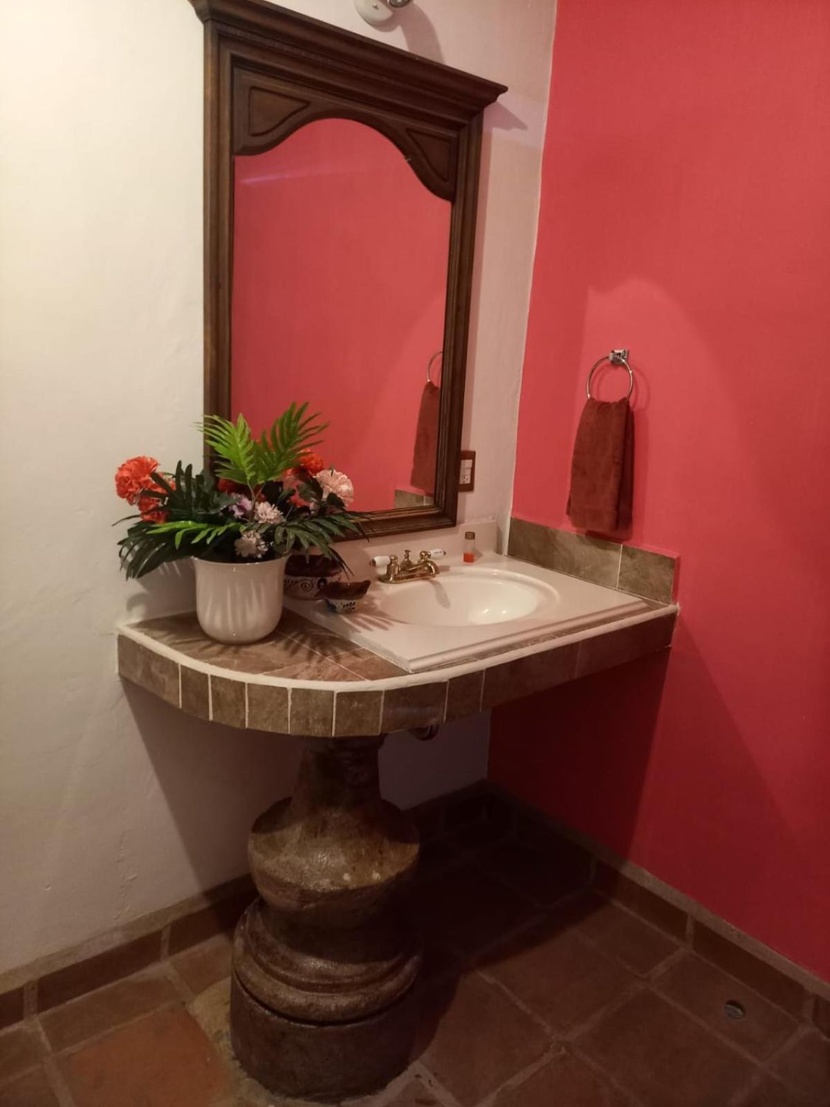 Solache Inn Zitacuaro Bilik gambar